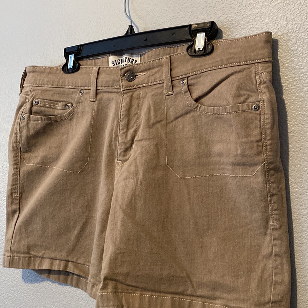 Khaki Stretch Denim Shorts Size 16 - Picture 3 of 11
